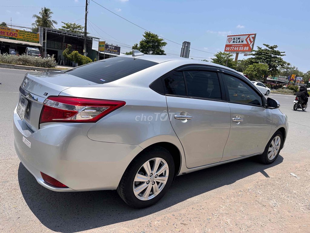 Toyota Vios 1.5E MT 2017 - ảnh 5