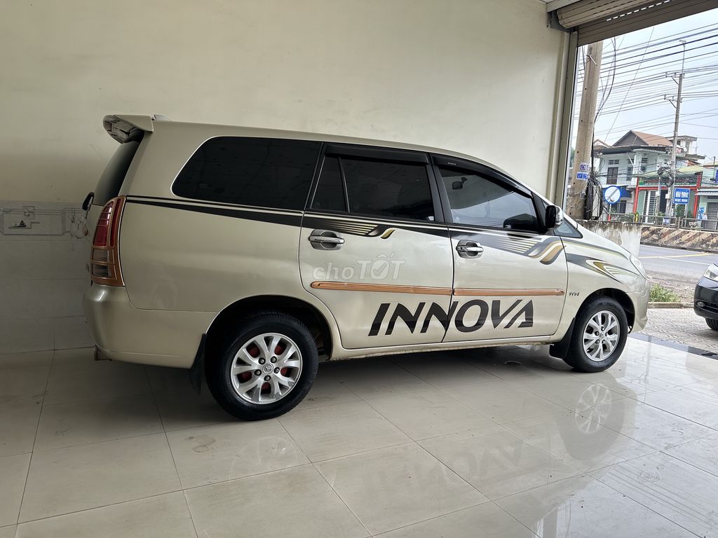 Toyota Innova G 2006 - ảnh 2