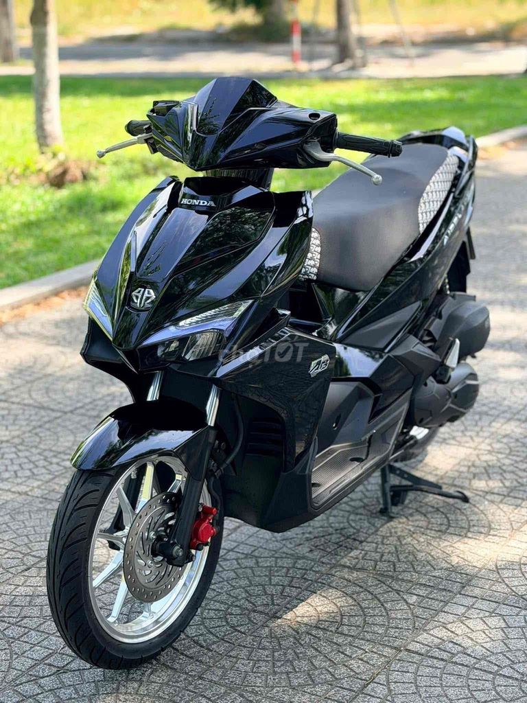 Honda Air Blade 2017 - ảnh 2