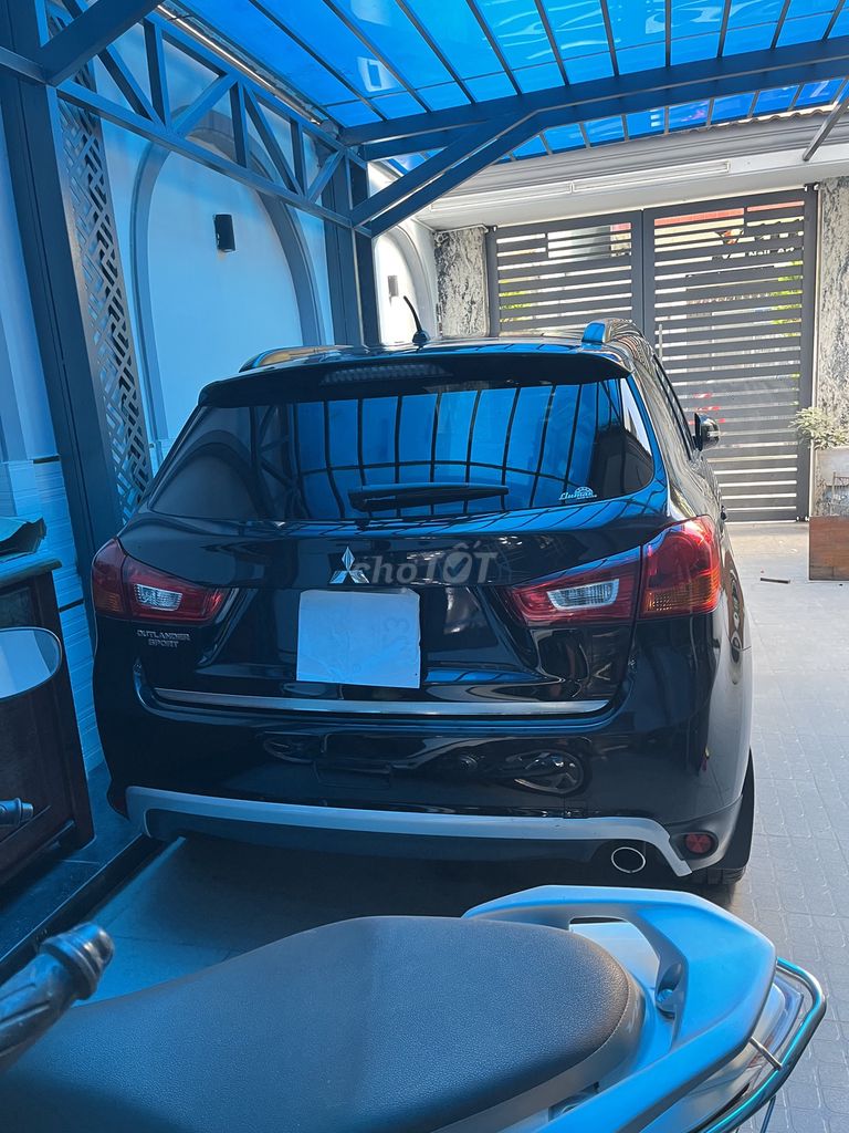 Mitsubishi Outlander 2016 - ảnh 2