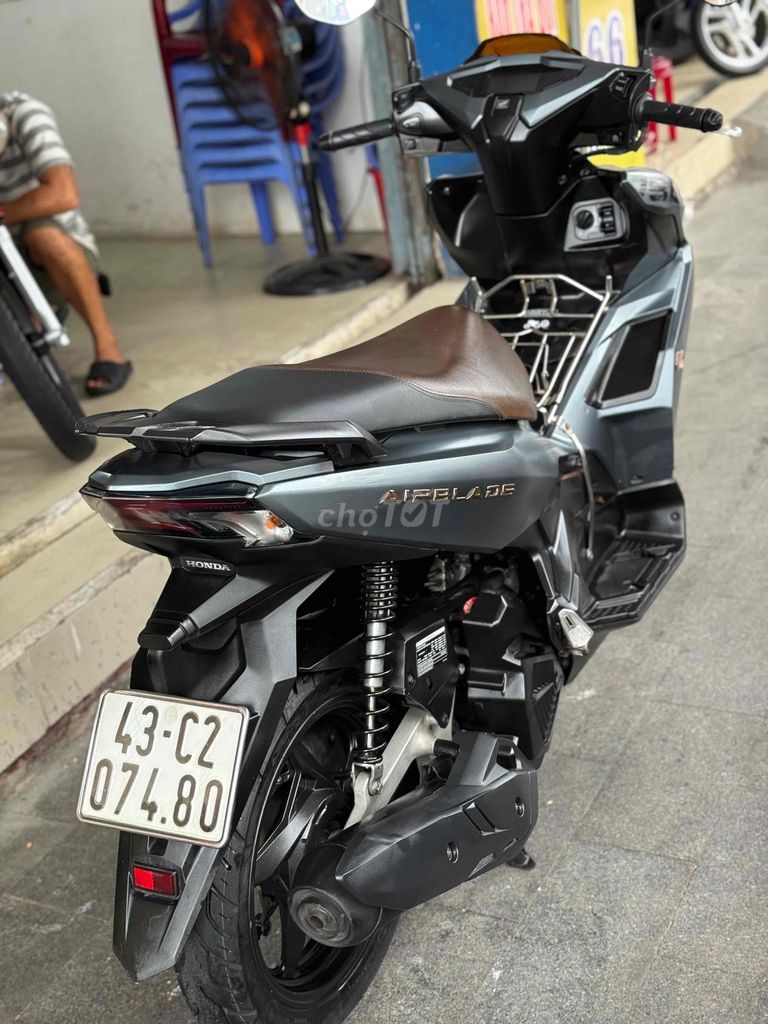 Honda Air Blade 2021 - ảnh 2