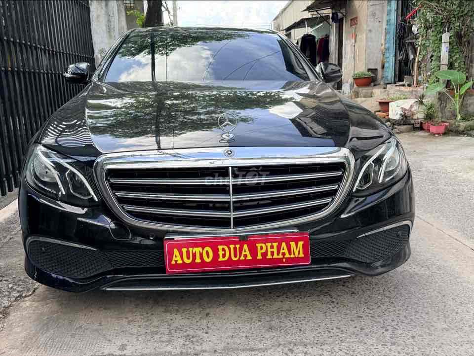 Mercedes-Benz 2019 - ảnh 1