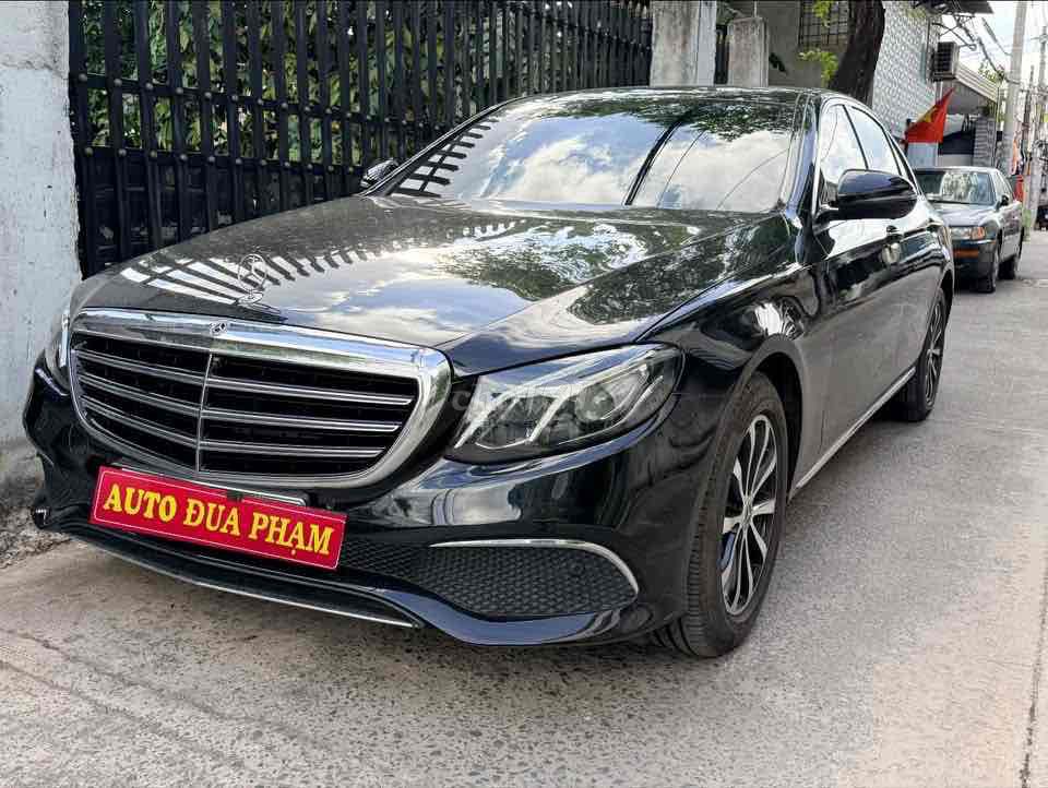 Mercedes-Benz 2019 - ảnh 3