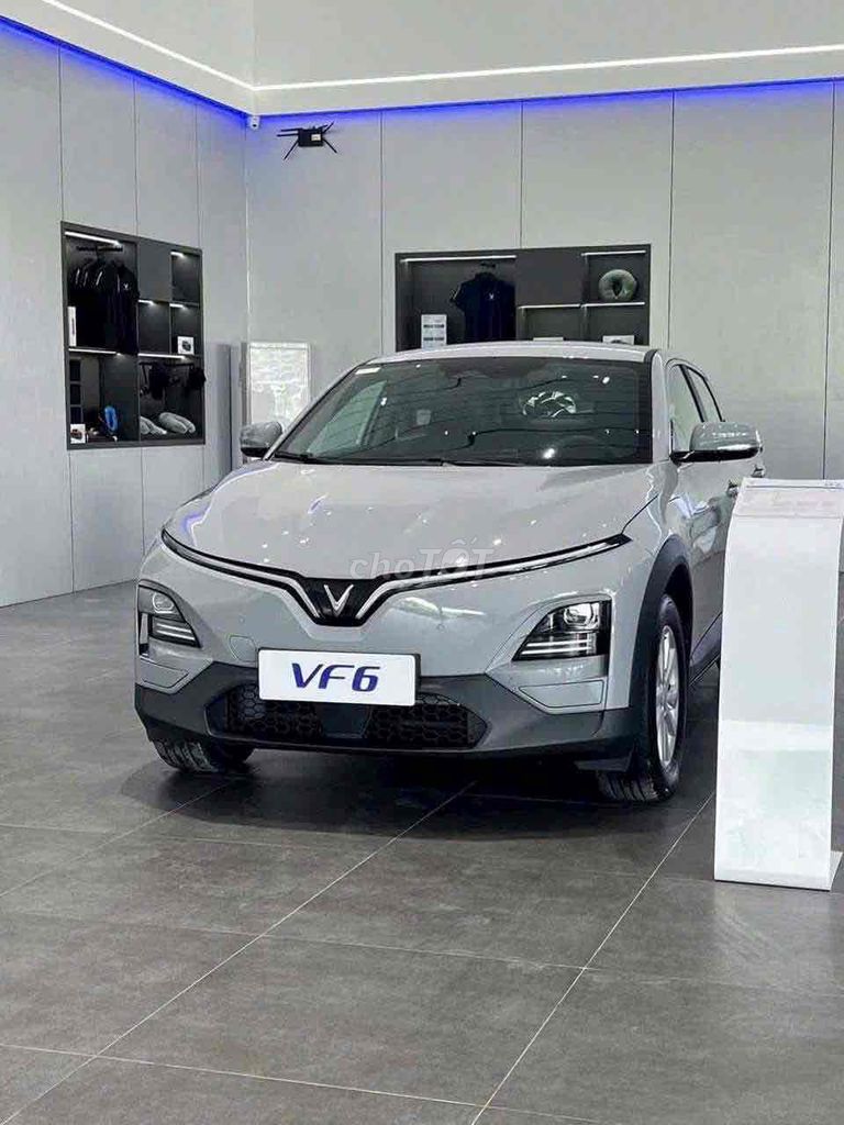 VinFast VF6 Eco 2026 - ảnh 2