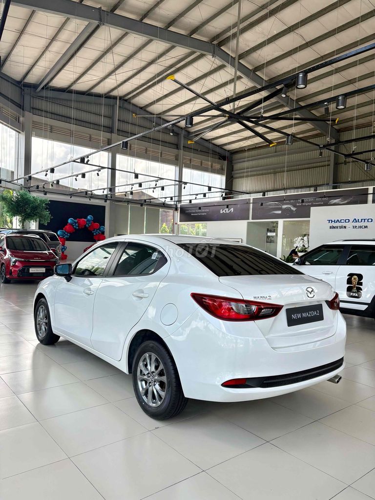 Mazda 2 - ảnh 5