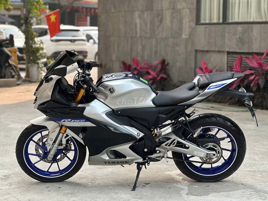 Yamaha R 2025 - ảnh 4