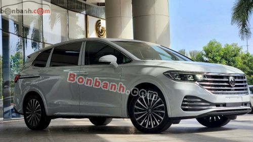 Volkswagen Viloran Luxury 2026 - ảnh 1