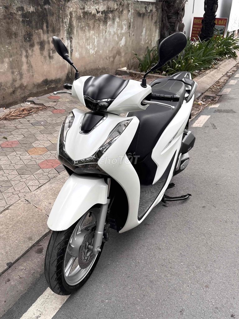 Honda SH 2021 - ảnh 1