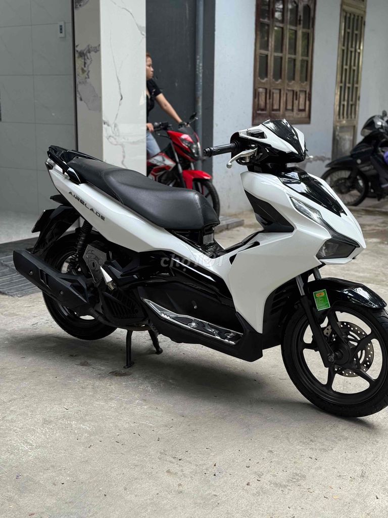 Honda Air Blade 2020 - ảnh 3