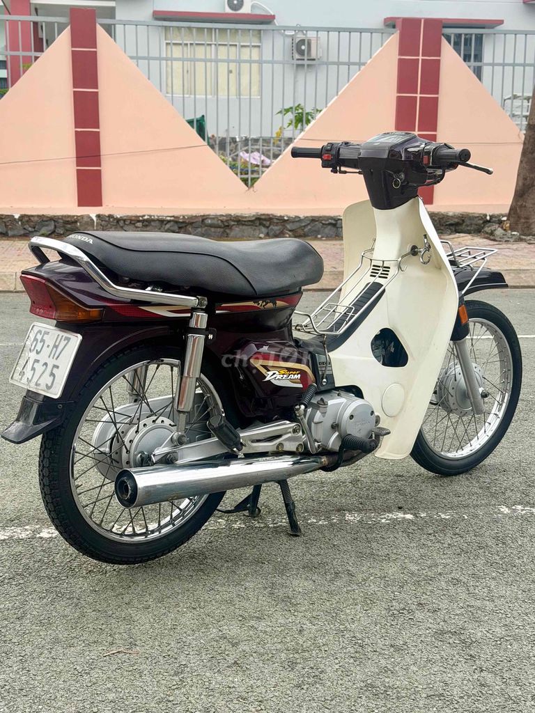 Honda Dream 2004 - ảnh 2
