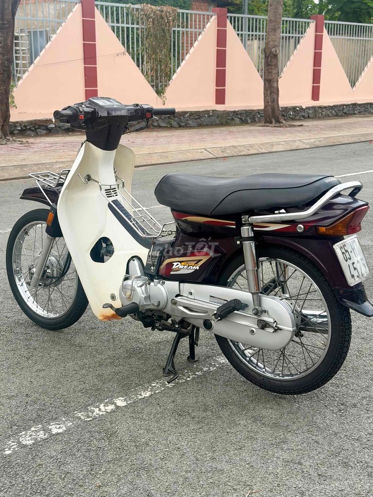 Honda Dream 2004 - ảnh 4