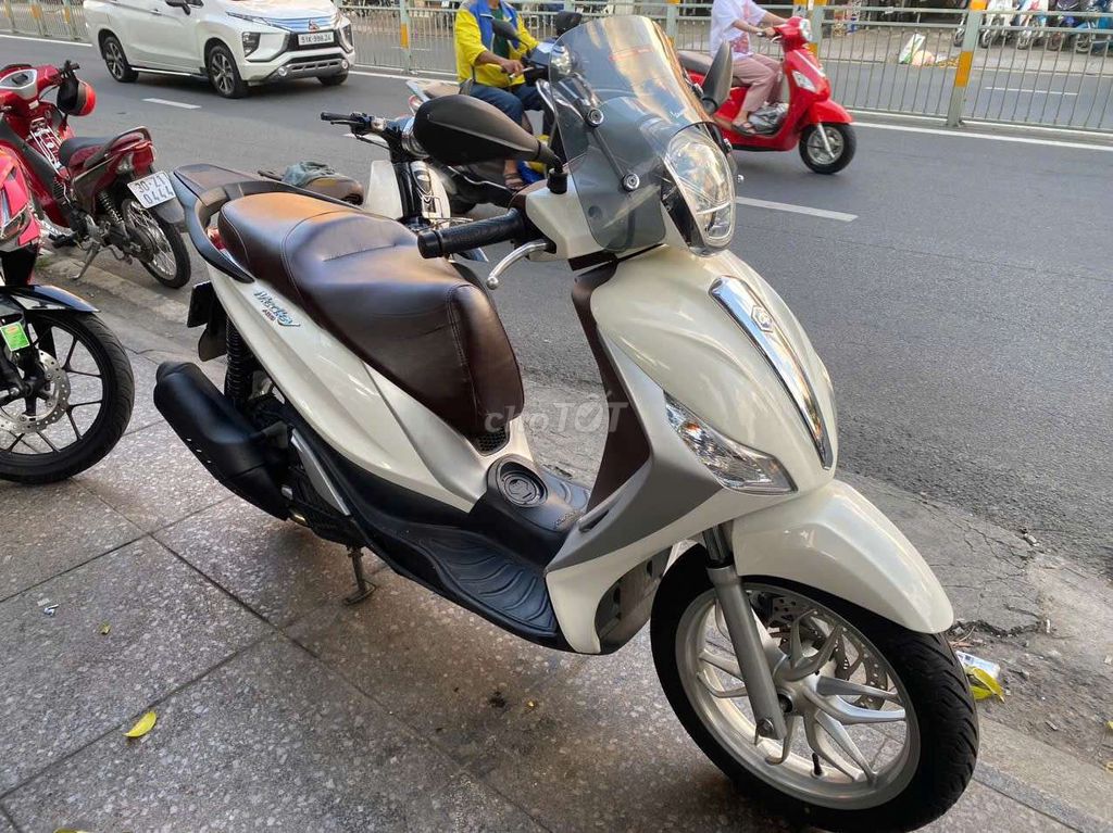 Piaggio Medley 2019 - ảnh 2