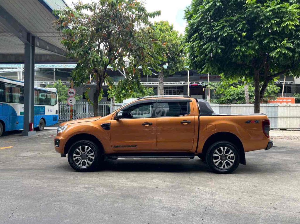 Ford Ranger - ảnh 1