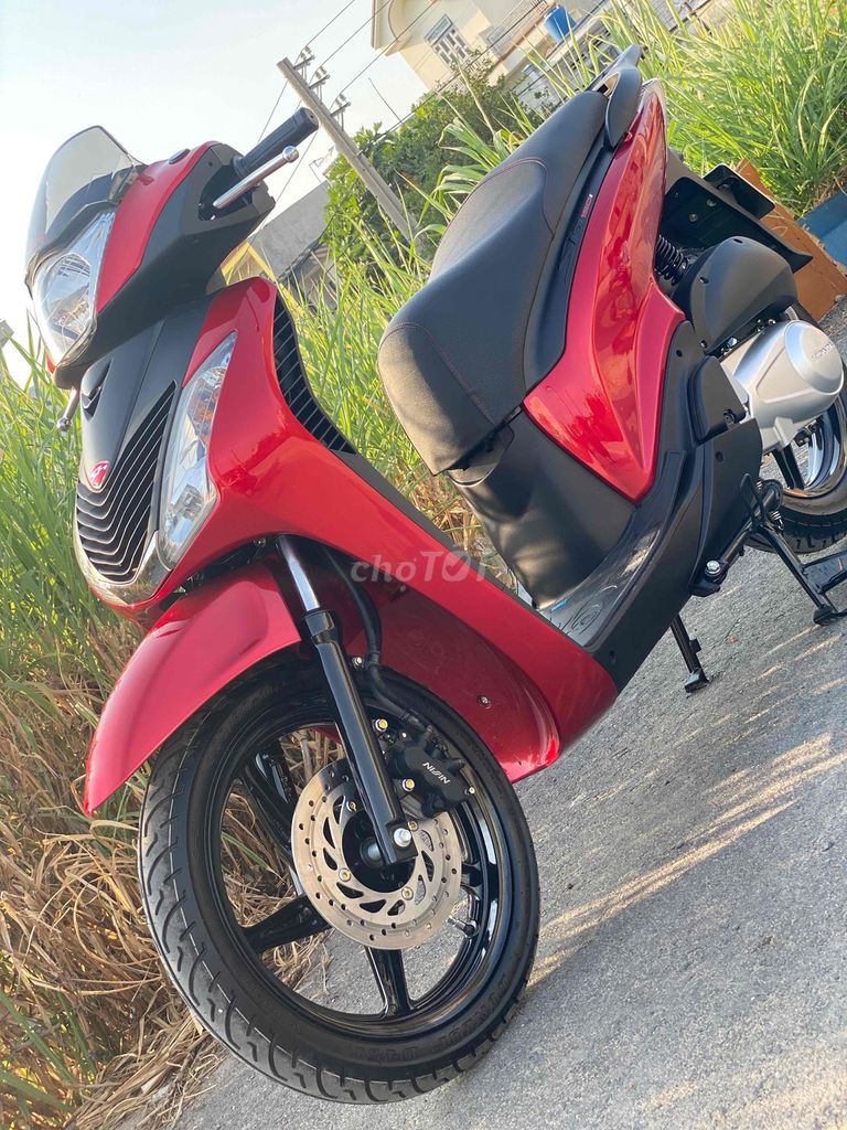 Honda SH 2011 - ảnh 3