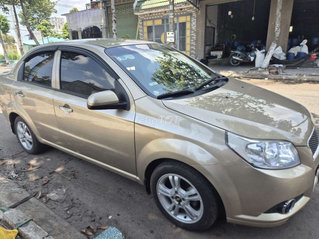 Chevrolet Aveo 2017 - ảnh 1