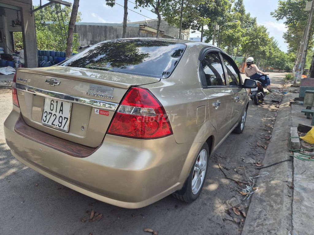 Chevrolet Aveo 2017 - ảnh 2