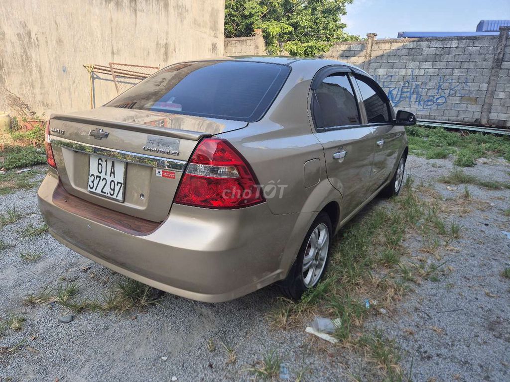 Chevrolet Aveo 2017 - ảnh 4