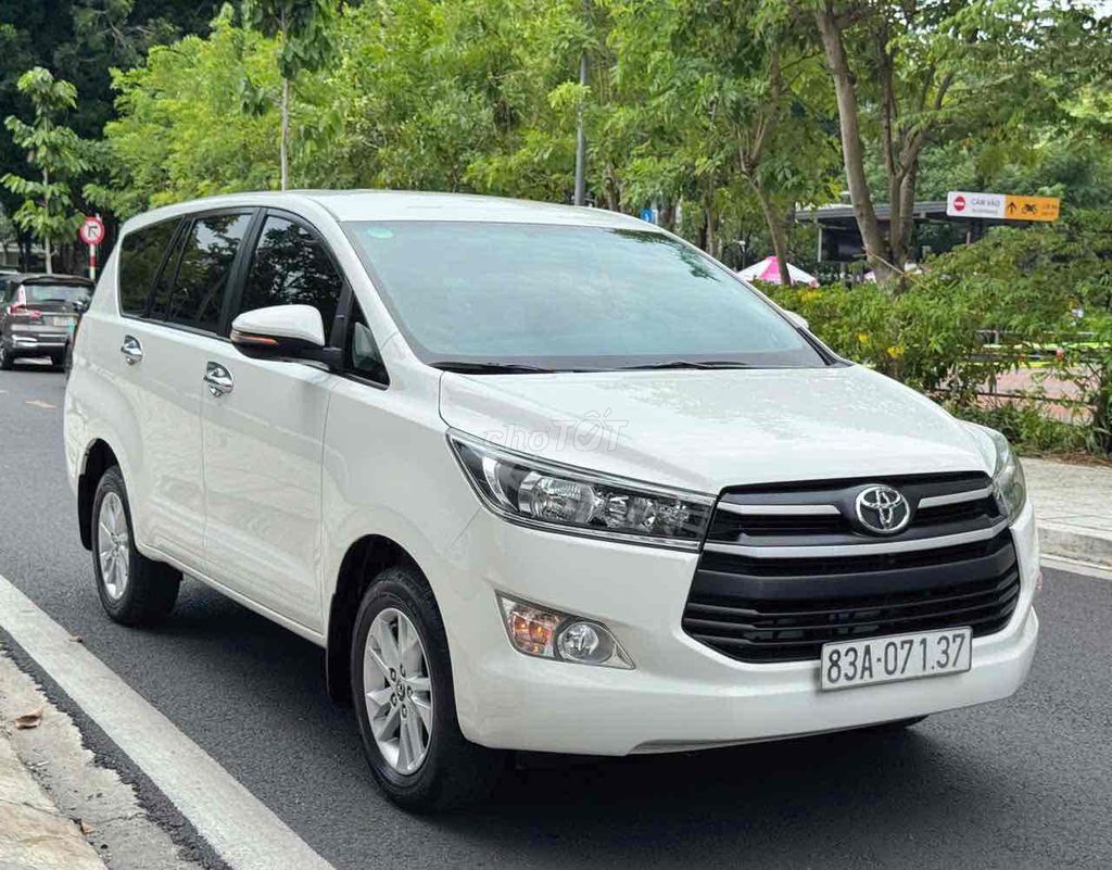 Toyota Innova 2.0G 2018 - ảnh 4
