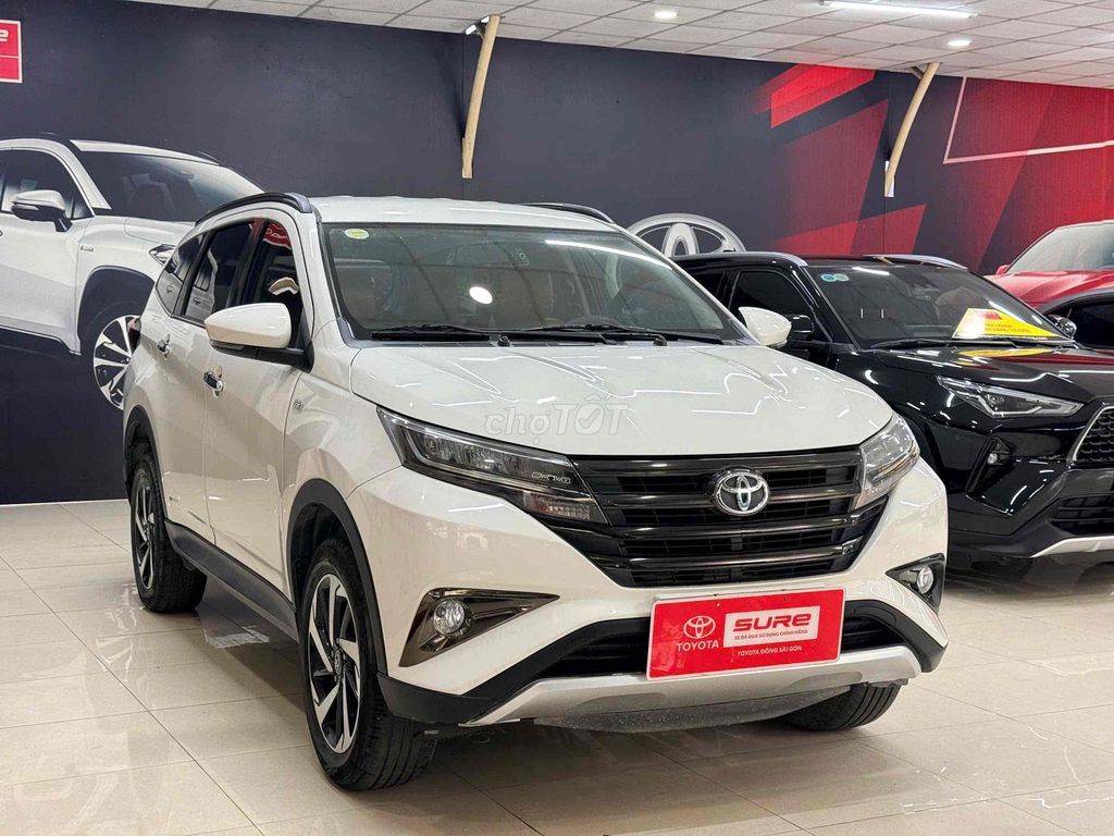 Toyota 2018 - ảnh 1