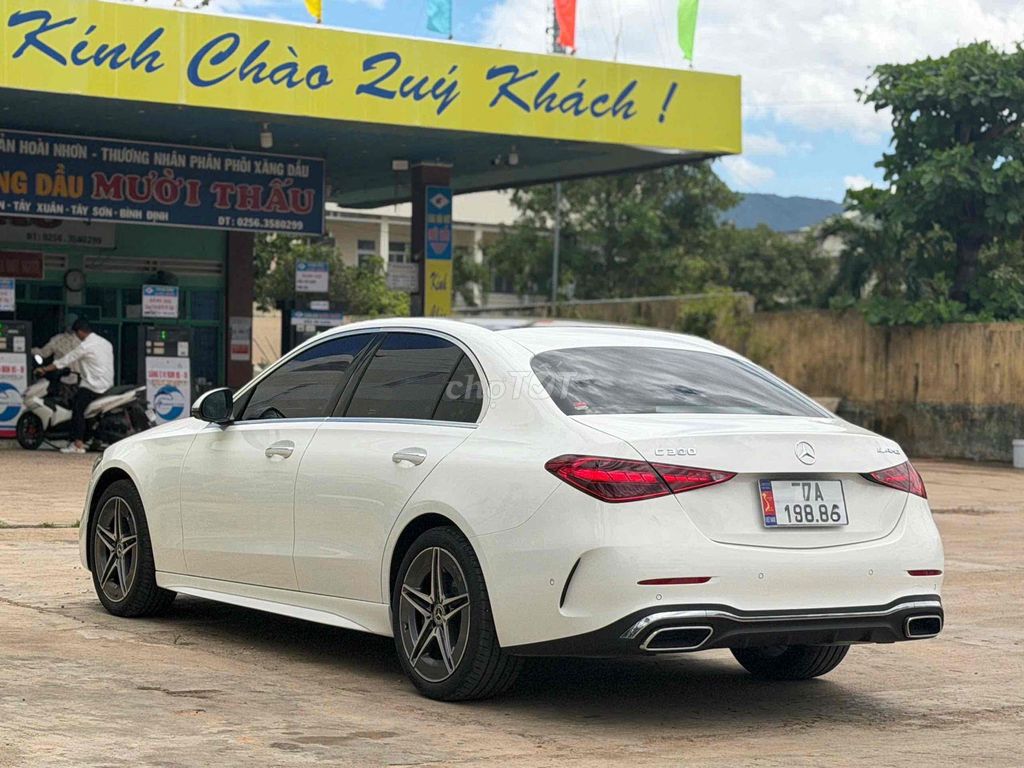 Mercedes-Benz - ảnh 4