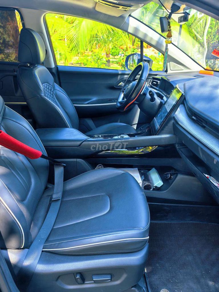 Hyundai Custin - ảnh 2