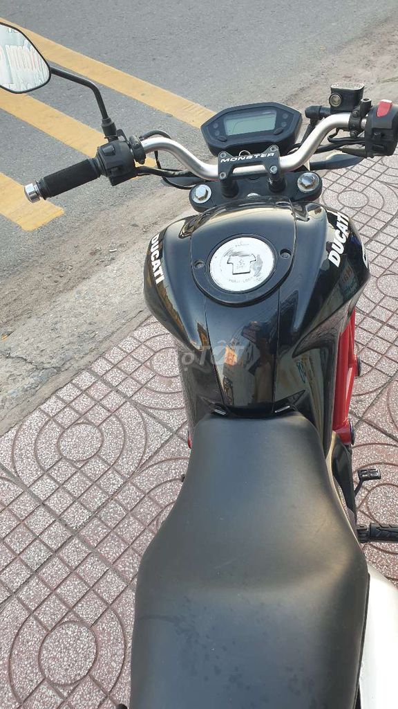Ducati Monster 2021 - ảnh 4