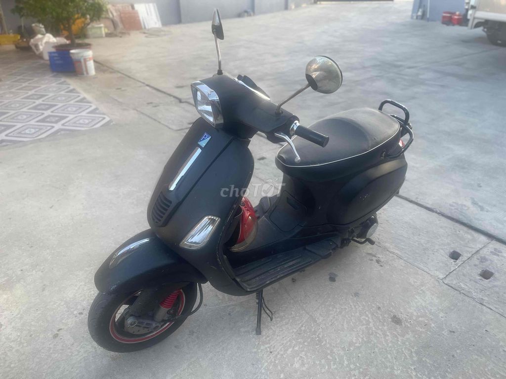 Piaggio Vespa 2010 - ảnh 3