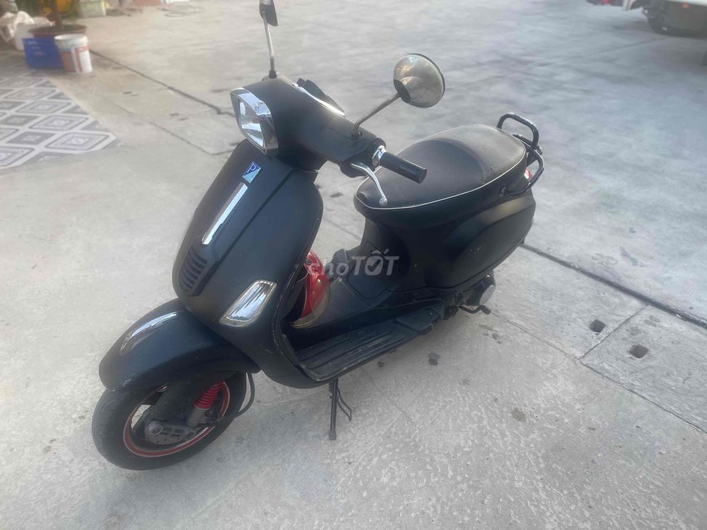 Piaggio Vespa 2010 - ảnh 5