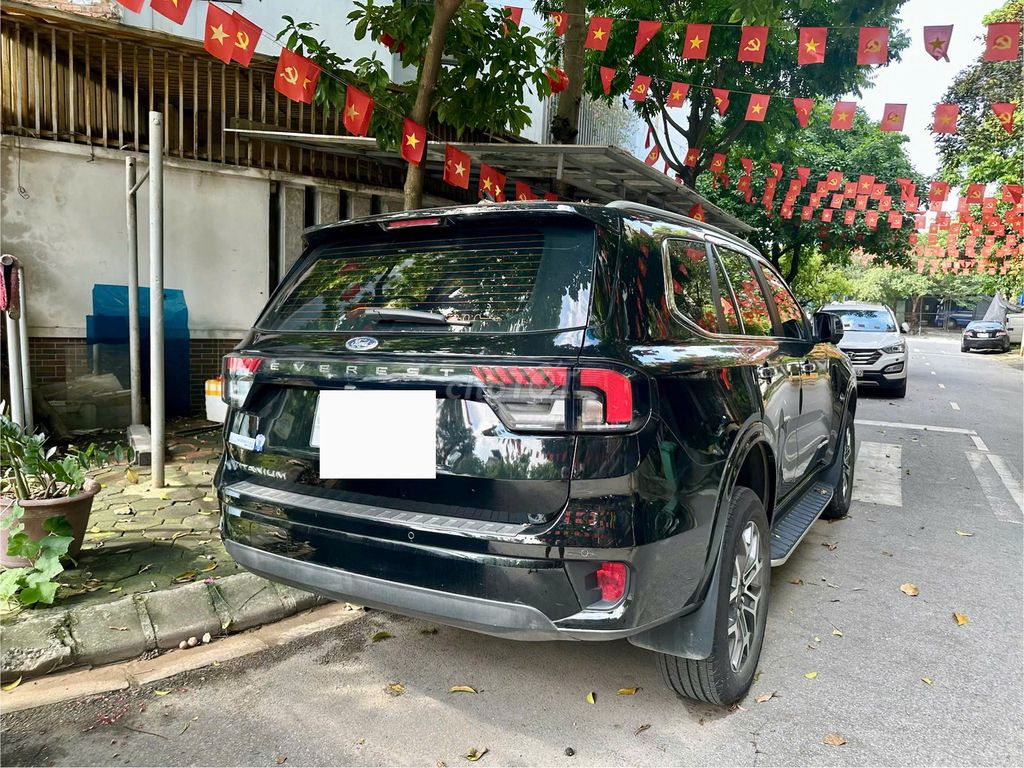 Ford Everest 2025 - ảnh 5