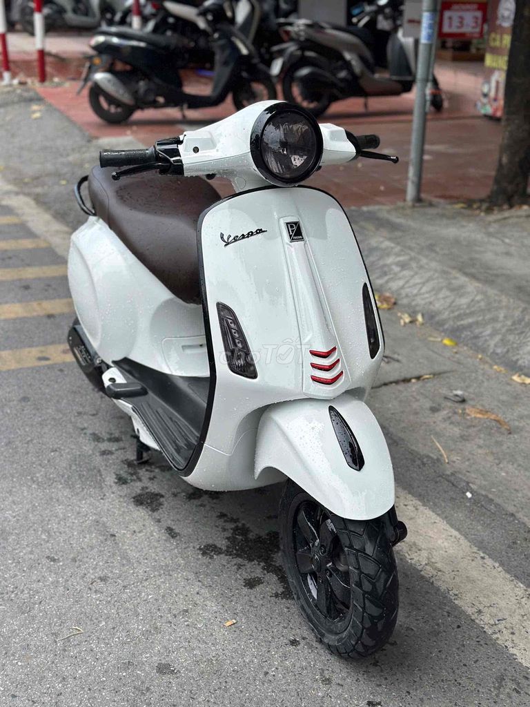 Piaggio Vespa 2014 - ảnh 1