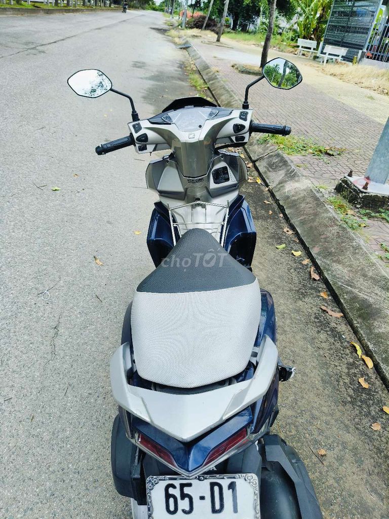 Honda Air Blade 2018 - ảnh 4