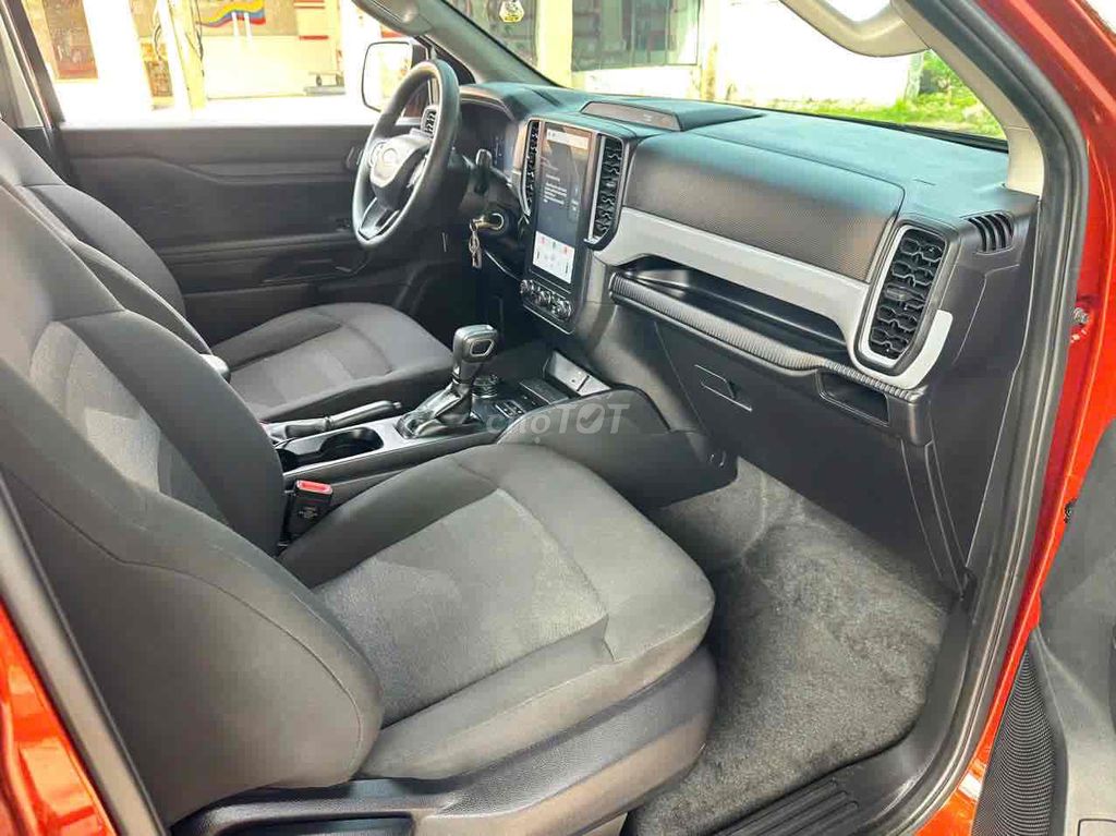 Ford Ranger - ảnh 4