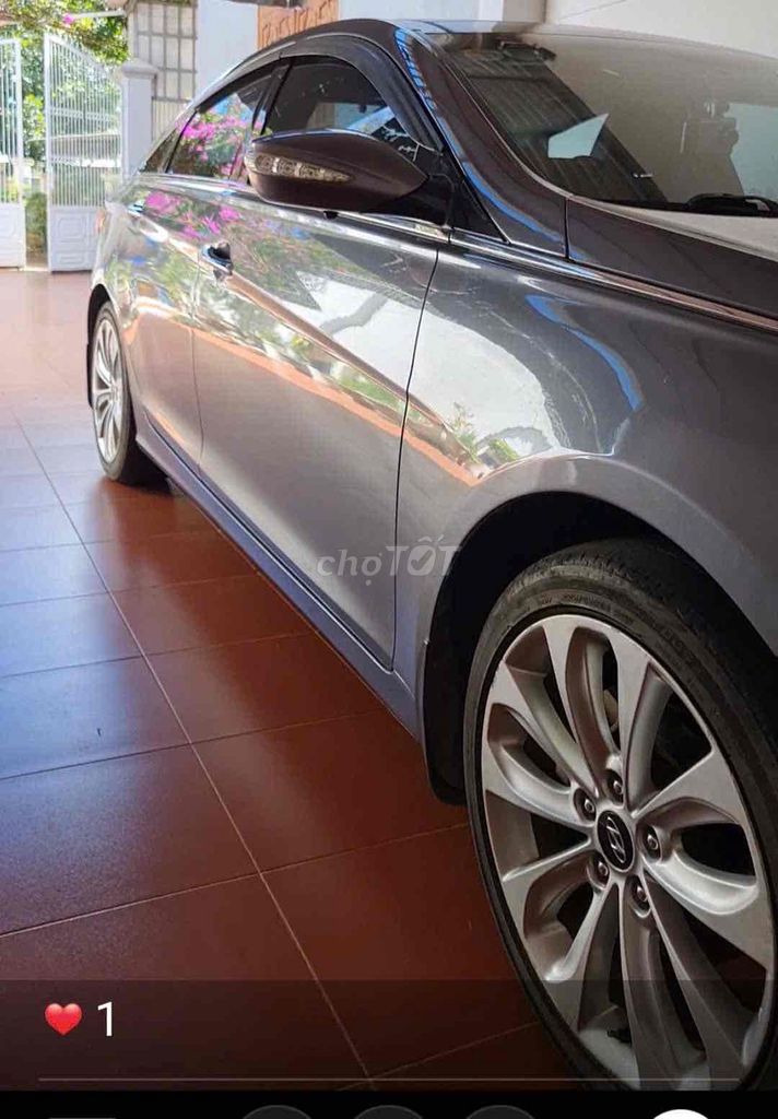 Hyundai Sonata - ảnh 2