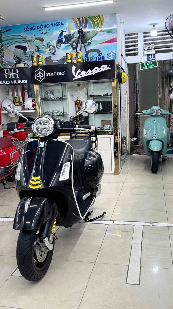Piaggio Vespa 2022 - ảnh 2