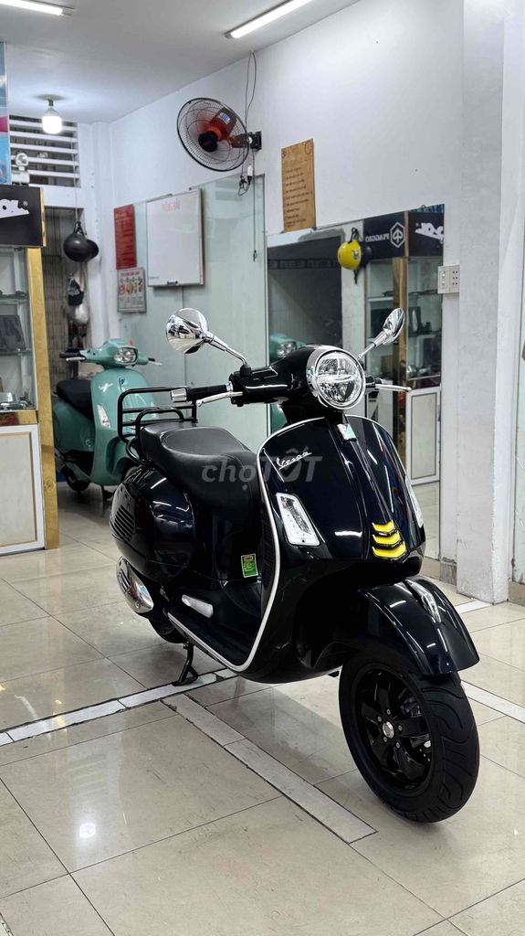 Piaggio Vespa 2022 - ảnh 4
