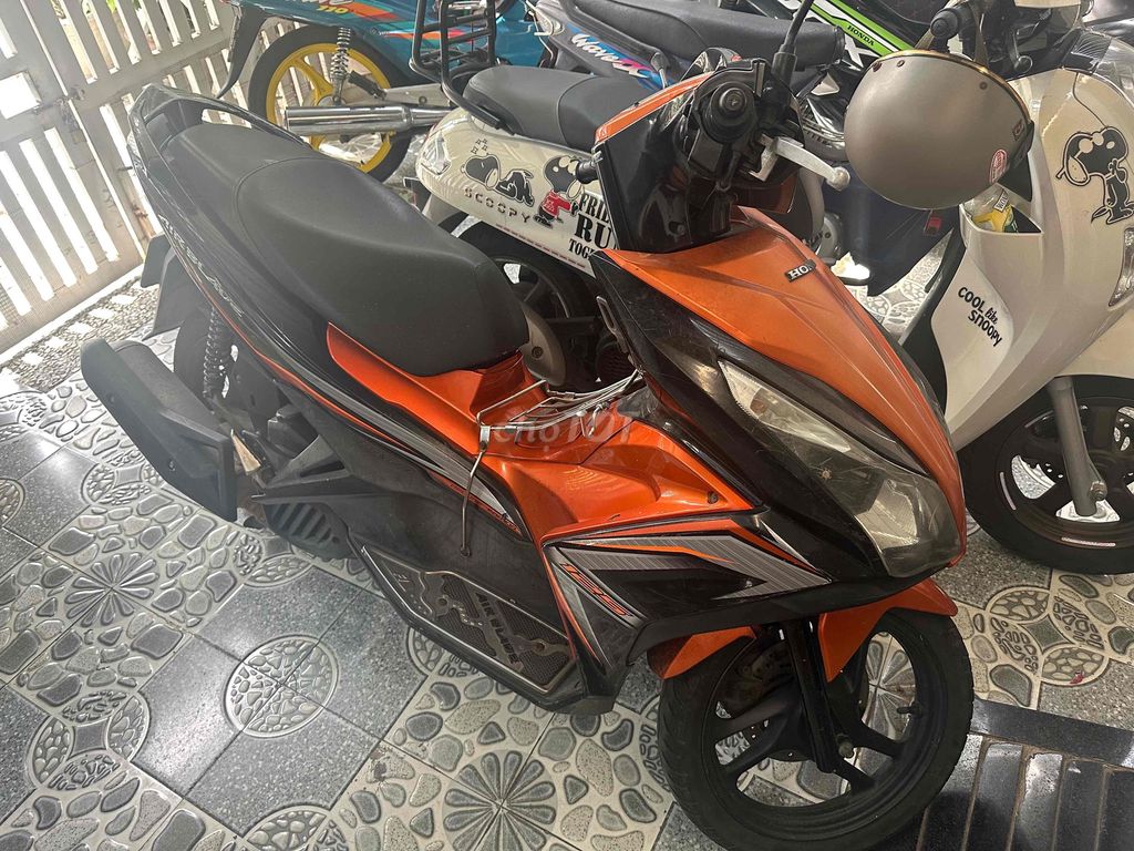 Honda Air Blade 2015 - ảnh 3