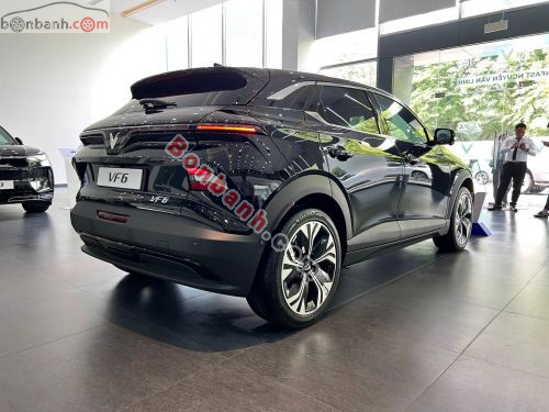 VinFast VF6 Plus 2026 - ảnh 4