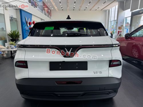 VinFast VF6 Eco 2026 - ảnh 3