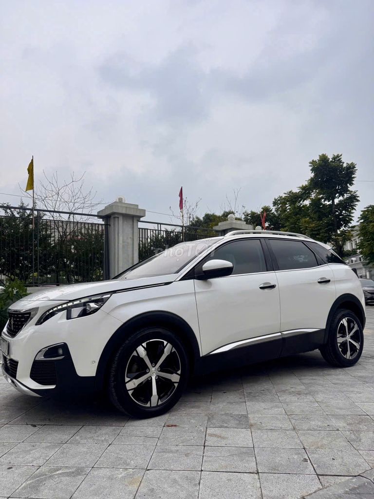 Peugeot 3008 2018 - ảnh 2