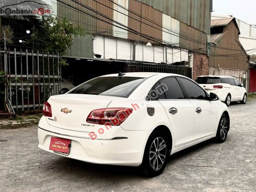 Chevrolet Cruze 2018 - ảnh 5