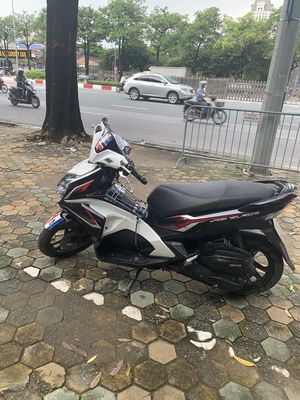 Honda Air Blade 2018 - ảnh 1