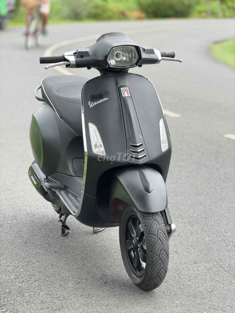 Piaggio Vespa 2015 - ảnh 1