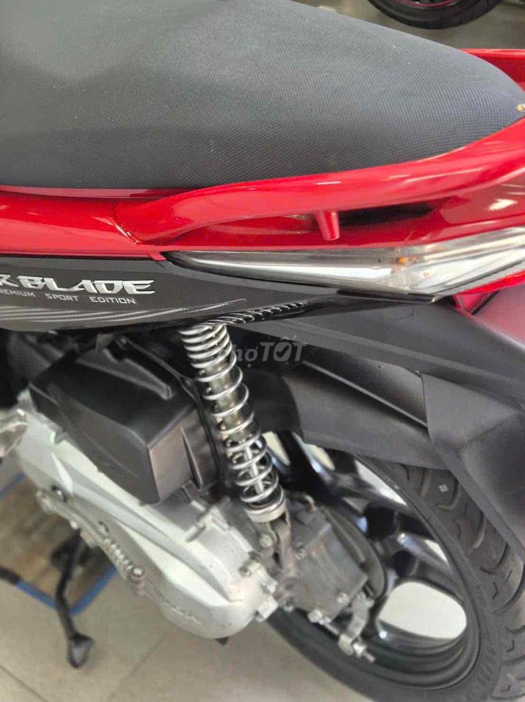 Honda Air Blade 2011 - ảnh 5