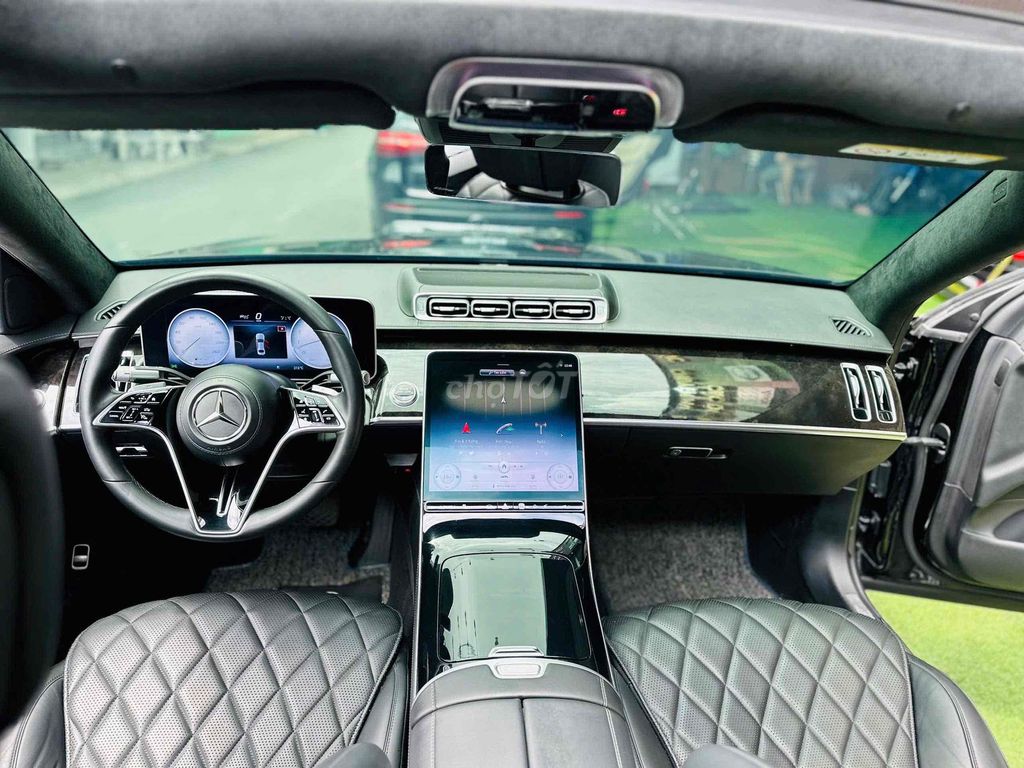 Mercedes-Benz 2022 - ảnh 3