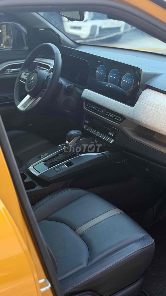 Mitsubishi Xforce Ultimate 2025 - ảnh 5