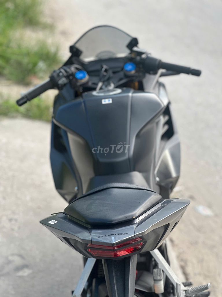 Honda CBR 2023 - ảnh 1