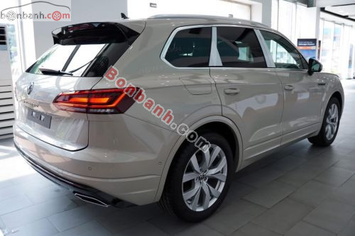 Volkswagen Touareg Luxury 2.0 TSI 2023 - ảnh 4