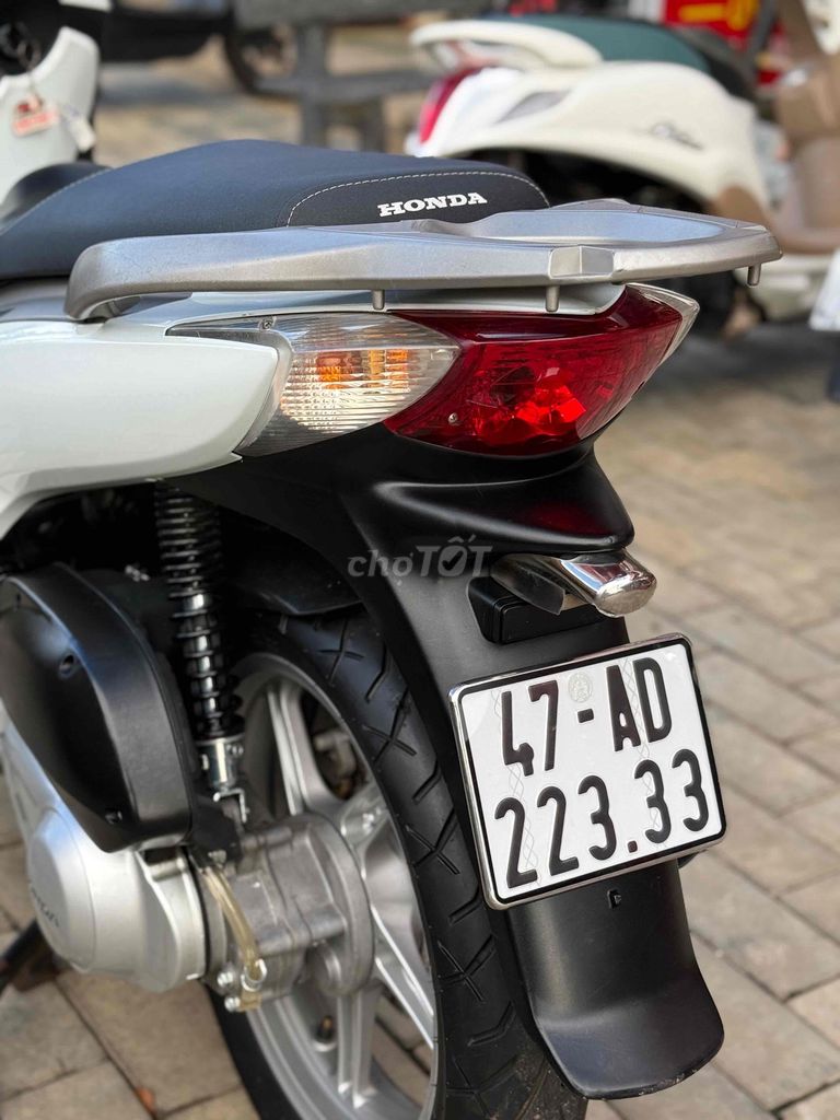 Honda SH 2011 - ảnh 5