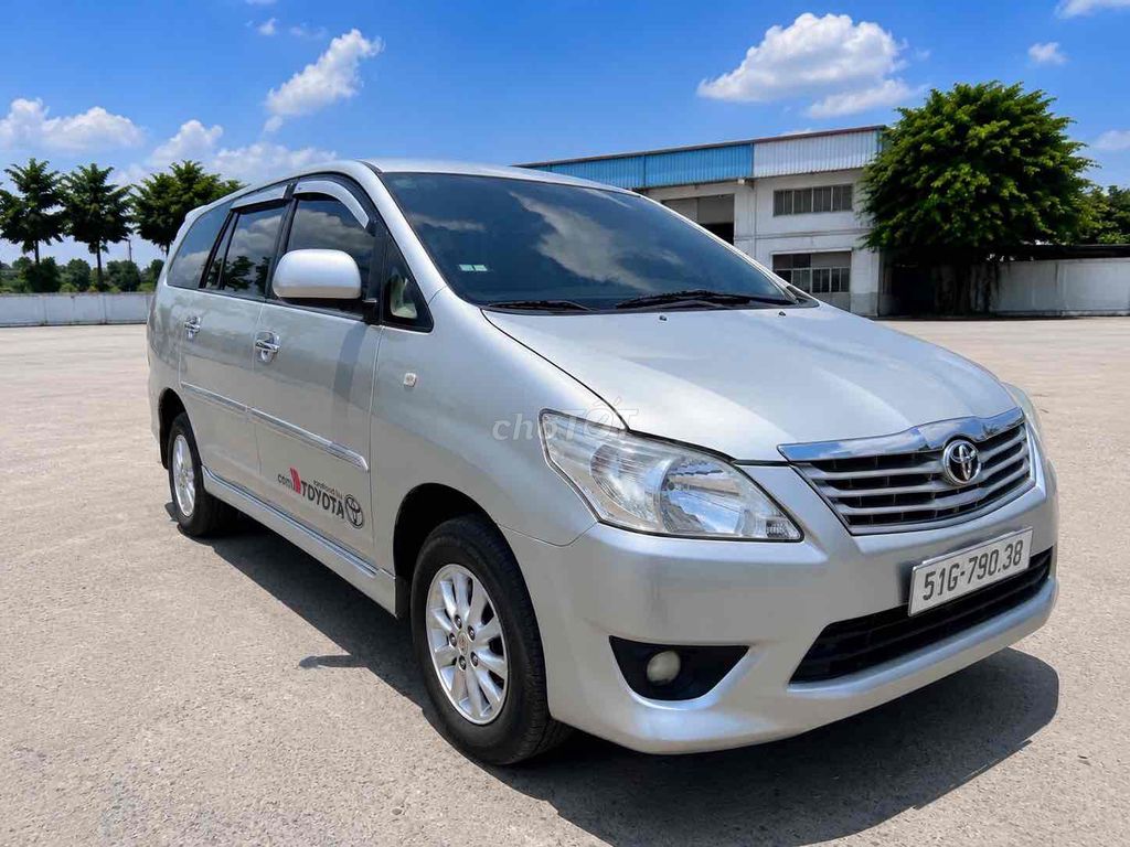 Toyota Innova 2013 - ảnh 5