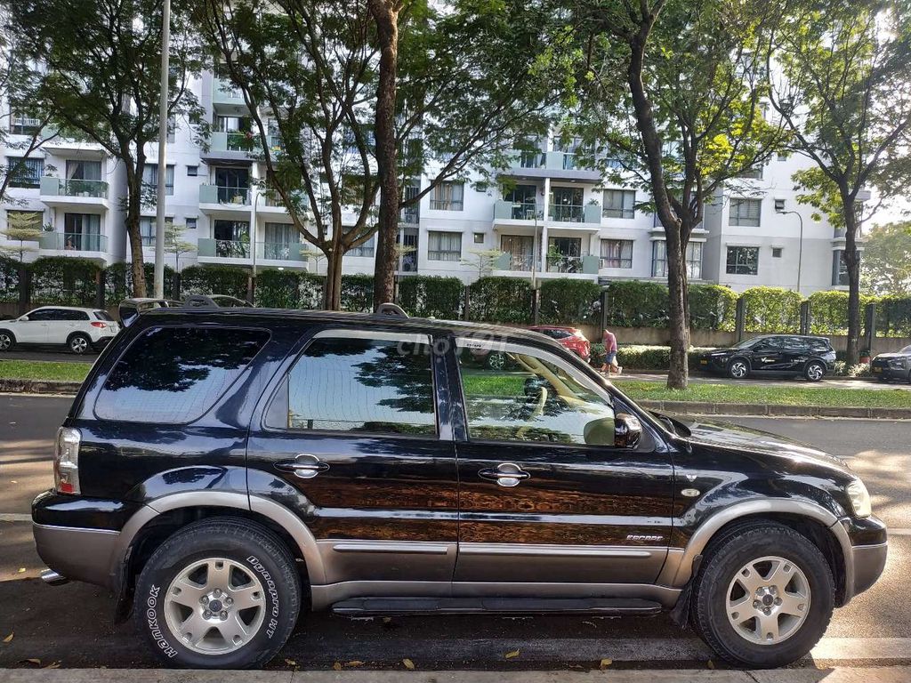 Ford Escape - ảnh 5